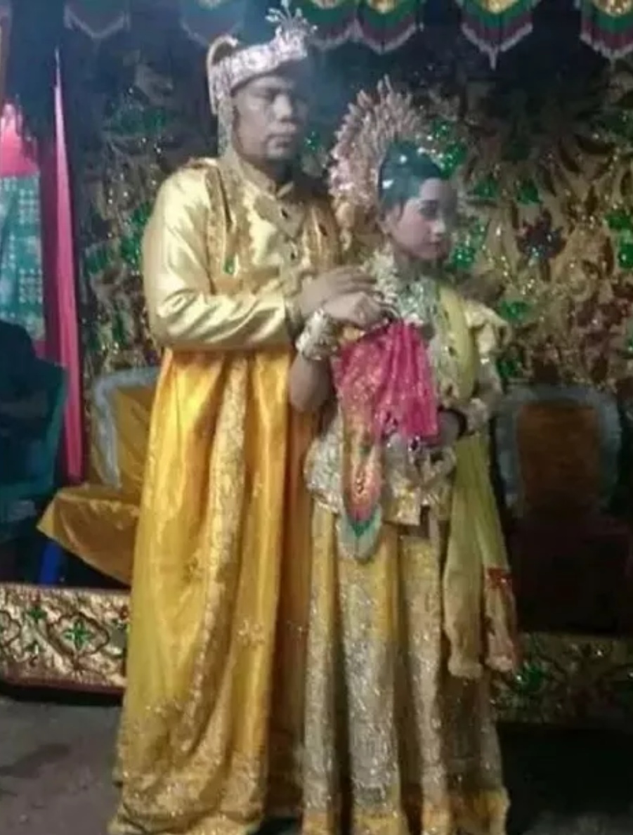 Bermula dari Pijat, Pria Tuna Netra 44 Tahun Nikahi Remaja 12 Tahun 