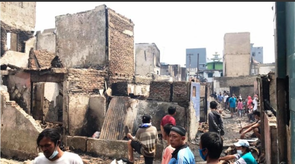 Suami Istri Bertengkar dan Bakar Bantal, Api Merembet Hingga Hanguskan 112 Rumah di Taman Sari