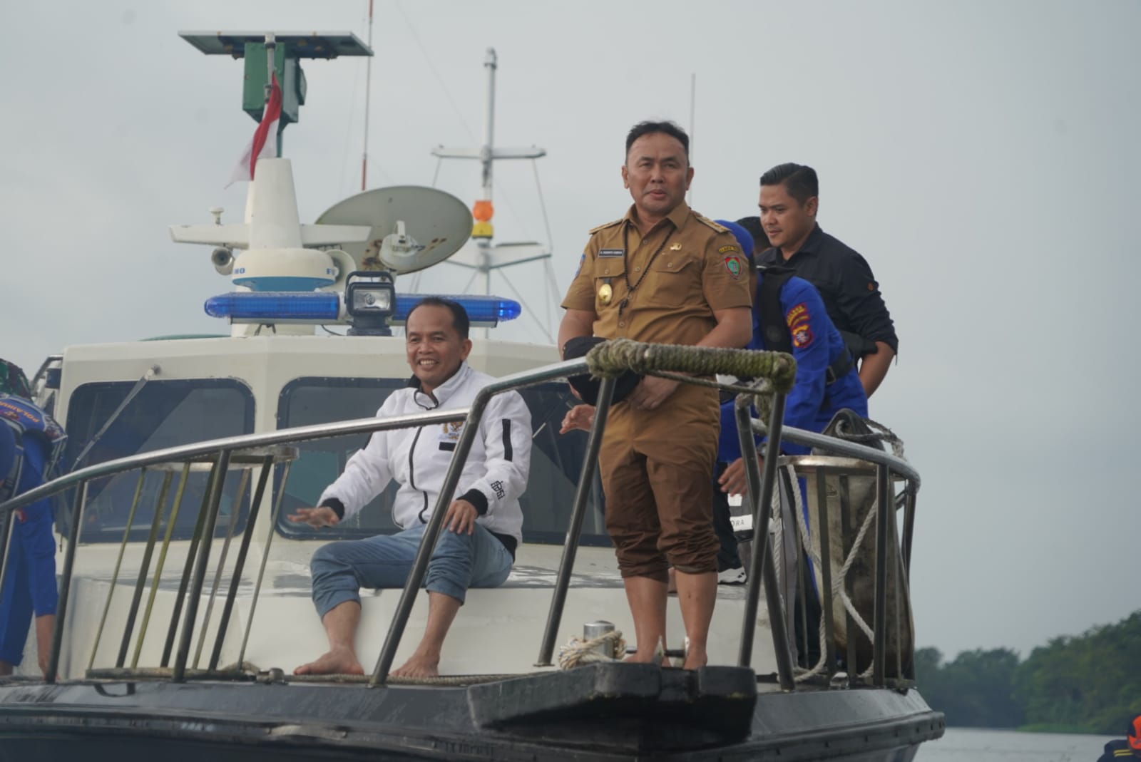 Gubernur Kalteng Sugianto Sabran Janji Akan Mengkaji Permintaan Masyarakat Untuk Penataan Ulang Pemukiman Warga