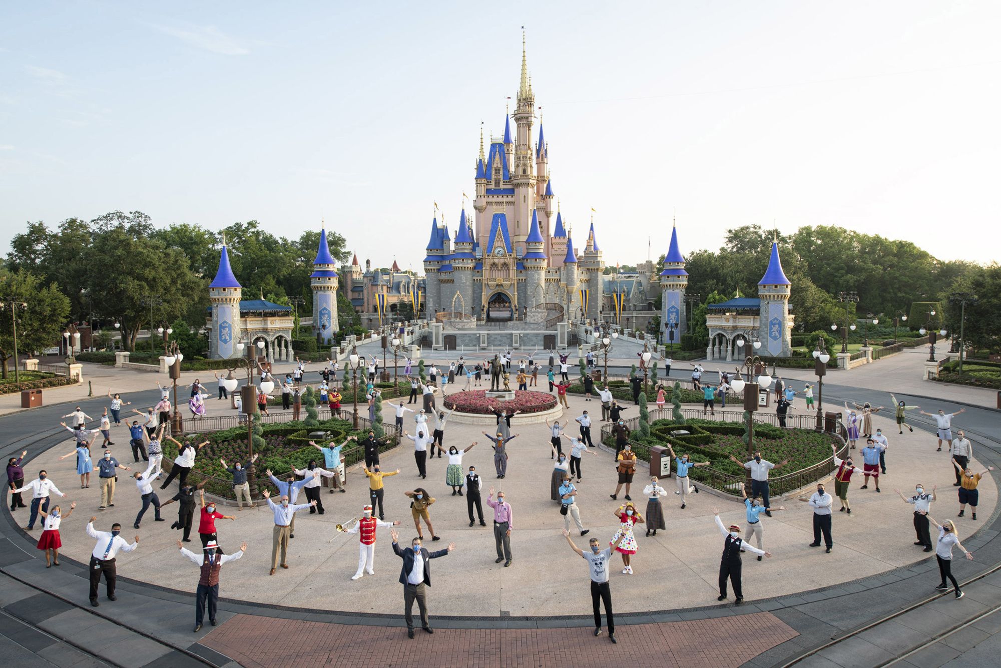 Disney Dipecah Jadi 3 Divisi Usai PHK 7.000 Karyawan