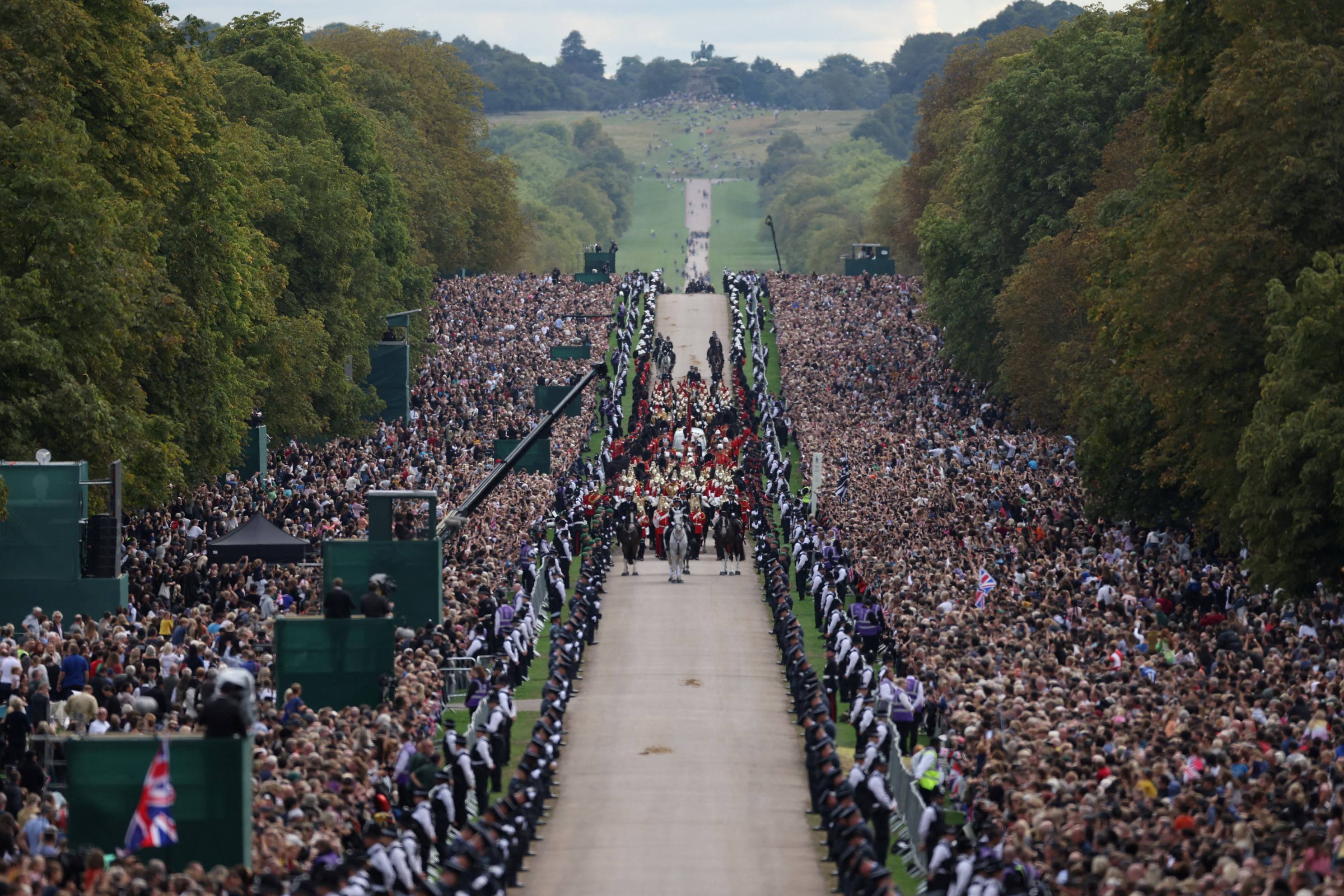 4,1 Miliar Orang Diperkirakan Nonton Pemakaman Ratu Elizabeth II