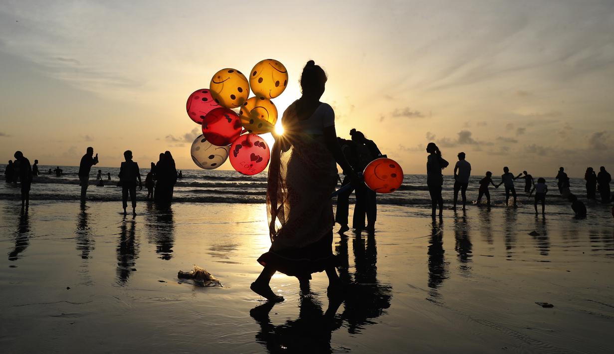 Pantai di California Larang Penjualan Balon demi Selamatkan Lingkungan